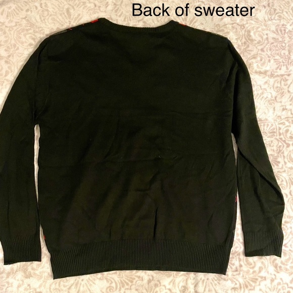 Men's V-Neck Pullover Sweater (XXL) - Picture 4 of 4